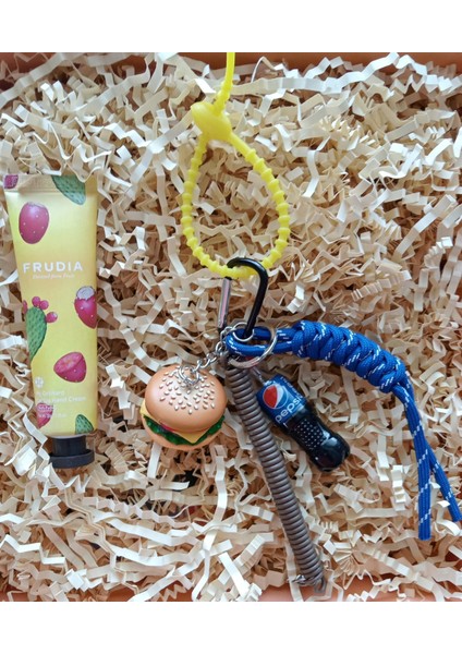 Civciv Hediye,doğum Günü Hediyesi, Sevgililer Günü Hediyesi, Anneler Günü Hediyesi, Babalar Günü Hediyesi, Hediye Seti, Termos, Kahve, Kitap, Parfüm indirimleri