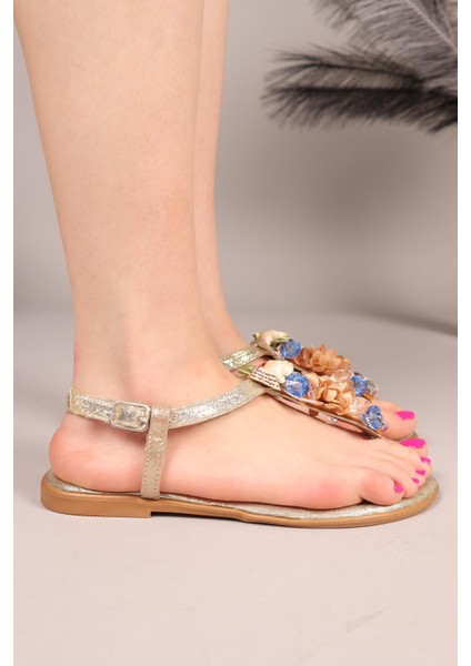 Elmin Çiçek Tokalı Parmak Arası Sandalet Gold fırsatları