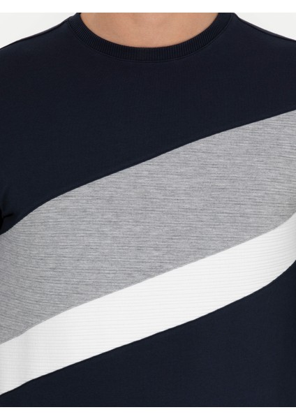 Erkek Lacivert Sweatshirt 50257182-VR033
