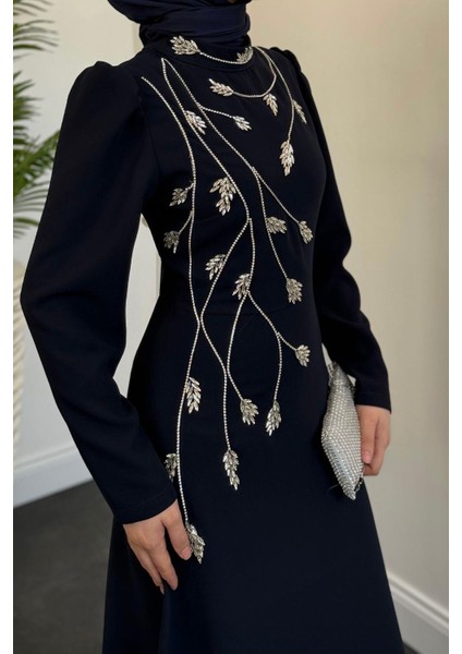 Arinya Yandan Taşlı Kuyruklu Abiye Lacivert fırsatları