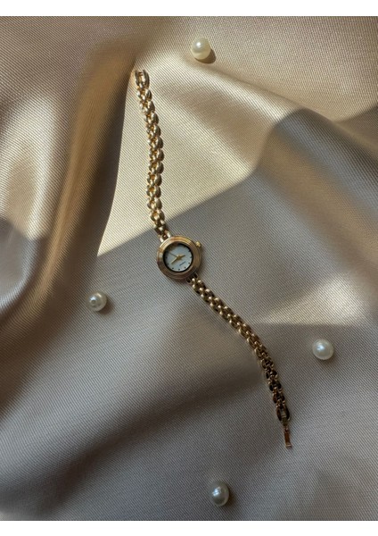 Retro Minimal Hasır Kordon Vintage Kadın Kol Saati