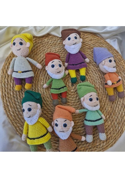 Amigurumi Pamuk Prenses ve Yedi Cüceler 1 Adet