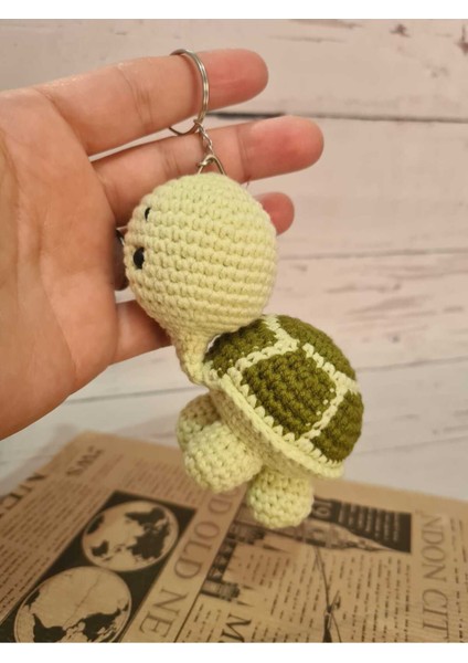 Amigurumi Örgü Oyuncak Tosbik Anahtarlık 1 Adet