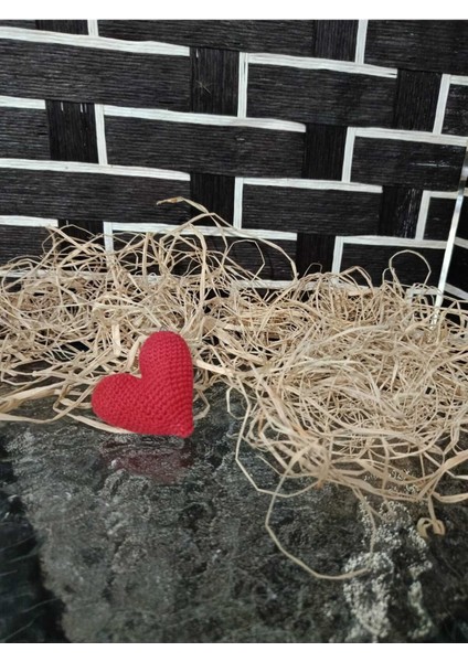 Elite Amigurumi Kalp Anahtarlık 1 Adet