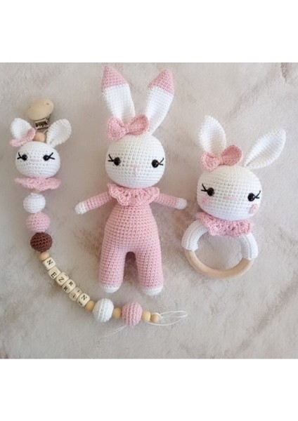 Amigurimi Pembe Hediyelik Tavşan Emzik Zinciri Çıngıfak Uyku Arkadaşı Set 1 Adet