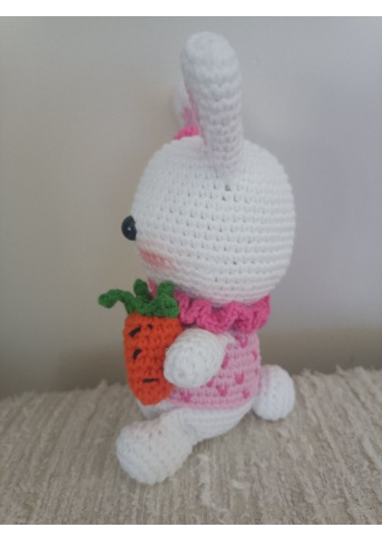Amigurumi Minik Tavşan 15 Cm. 1 Adet