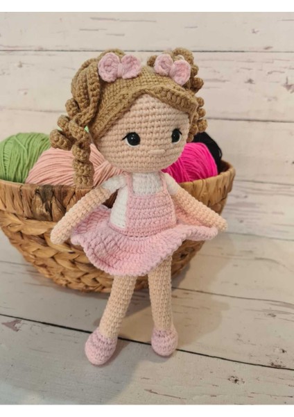 Elite Amigurumi Lily Küçük Kız Bebek 1 Adet