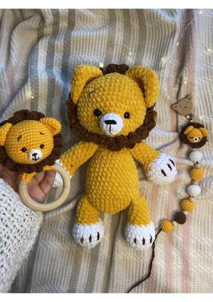 Elite 30CM Amigurumi Aslan Figürlü Oyuncak,diş Kaşıyıcı ve Isim Yazılabilen Emzik Zinciri Takımı 1 Adet