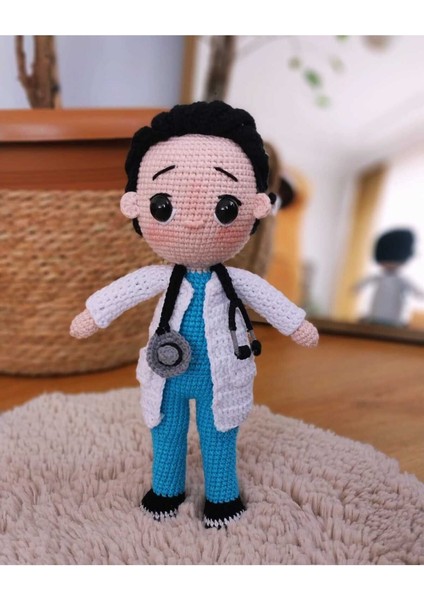 Elite Amigurumi Doktor Bebek Örgü Oyuncak 1 Adet