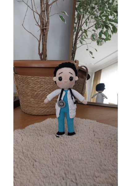 Elite Amigurumi Doktor Bebek Örgü Oyuncak 1 Adet