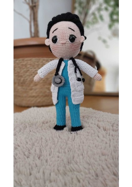 Elite Amigurumi Doktor Bebek Örgü Oyuncak 1 Adet