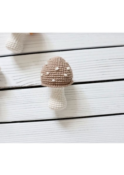 Amigurumi Örgü Oyuncak Çıngıraklı Sevimli Mantar Bebek Uyku Arkadaşı Organik Oyuncak 1 Adet