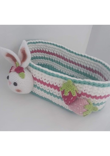 Tavşanlı Çilekli Oyuncak Sepeti Amigurumi Organik Oyuncak 1 Adet