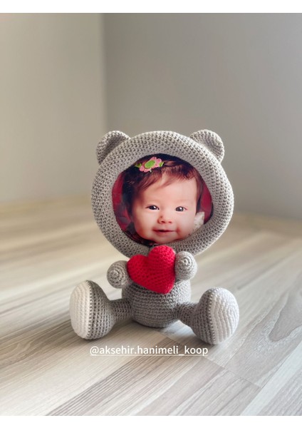 Amigurumi Kalpli Ayıcık Dekarasyon Fotograf Çerçevesi 1 Adet