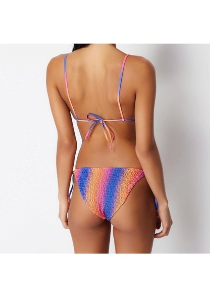 Yeni Degrade Destekli Üçgen Normal Bel Brief Degrade Desenli Üçgen Gipeli Brazilian Bikini Takımı indirimleri