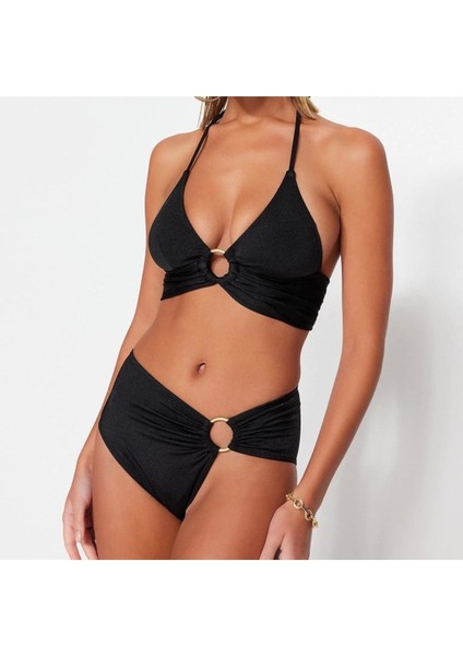 Yeni Düz Destekli Üçgen Normal Bel Brief Siyah Bralet Aksesuarlı Yüksek Bel Bikini Takımı modelleri