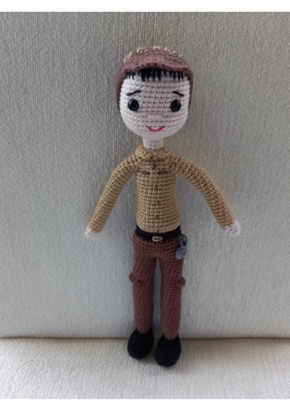 Amigurumi Bekçi Bebek 1 Adet