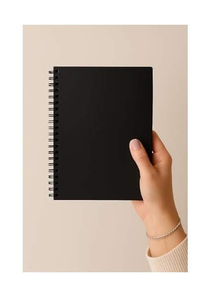 Tanıtım Kareli Spiralli Defter, A5 Boyut (15X21 Cm), 60 Yaprak, 90GR. Ivory Kağıt, Ofis Için Ideal, Planlayıcı (Siyah Kapak)
