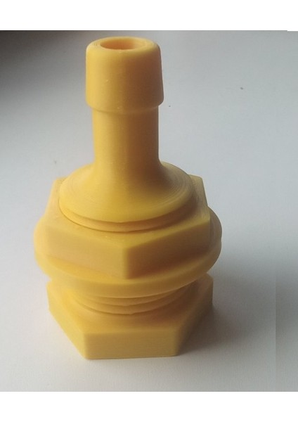 Hortumun Altındaki Bir Varil İçin Bir Kesim 3/4 " (Plastik Aparattır)