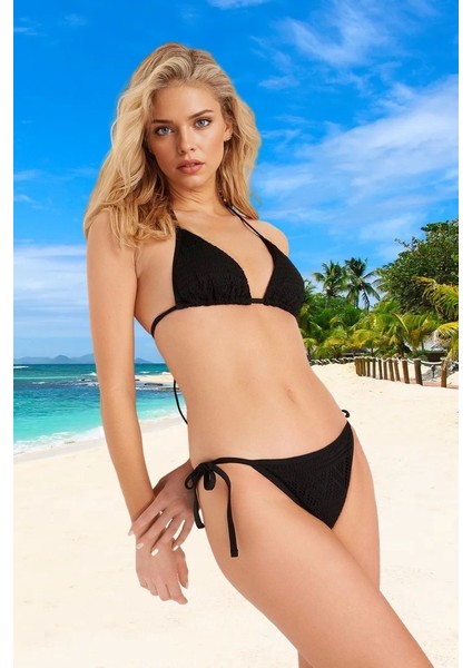 Modern Üçgen Bikini Takımı Yaz Koleksiyonu Yüksek Konfor Özel Tasarım Ergonomik Kesim