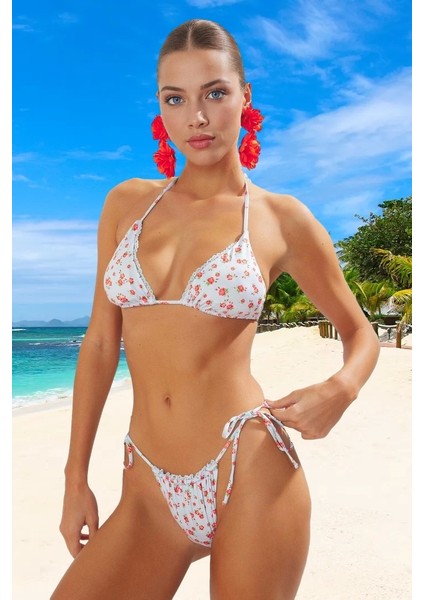 Modern Desenli Bikini Takımı Klora Dayanıklı Uv Korumalı Su Sporları Için Yüksek Konfor modelleri