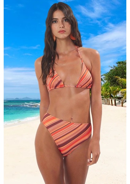 Modern Desenli Bikini Takımı Plaj ve Havuz Için Uv Korumalı Ergonomik Kesim Esnek Kumaş