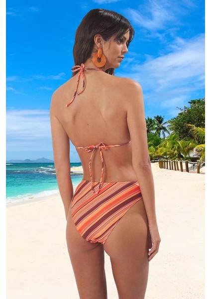 Modern Desenli Bikini Takımı Plaj ve Havuz Için Uv Korumalı Ergonomik Kesim Esnek Kumaş modelleri