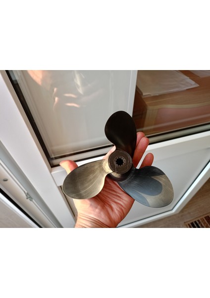 Suzuki Df4-6 İçin Kürek Vidası 8x8 (Doctura Seçenek 1) (Plastik Aparattır)