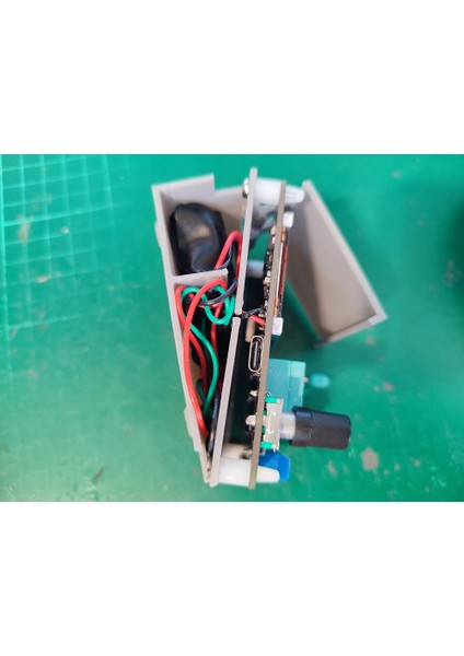 Alı ile GM328 Test Cihazı Için Basit Gövde ve Pil ve Problar Için Bölmeler (Plastik Aparattır!!!)