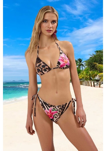Modern Desenli Bikini Takımı Hızlı Kuruyan Ergonomik Kesim Yaz Koleksiyonu Yüksek Konfor modelleri