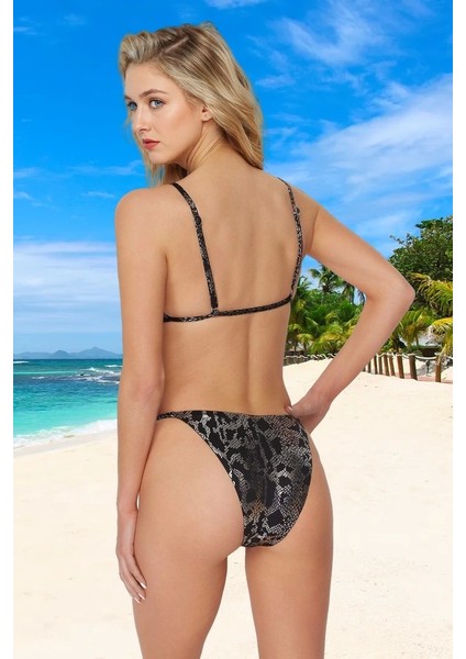 Modern Askılı Bikini Takımı Klora Dayanıklı Su Sporları Için Şık Detaylı Premium Kalite fiyatları