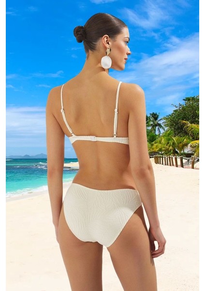 Modern Üçgen Bikini Takımı Plaj ve Havuz Için Özel Tasarım Uv Korumalı Klora Dayanıklı fiyatları
