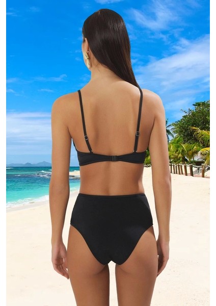 Modern Desenli Bikini Takımı Esnek Kumaş Premium Kalite Uv Korumalı Şık Detaylı Ergonomik Kesim