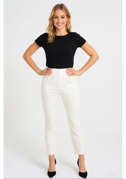 Kadın Beli Lastikli Ön Dikiş Detaylı Dekoratif Çift Düğmeli Nude Slim Fit Pantolon