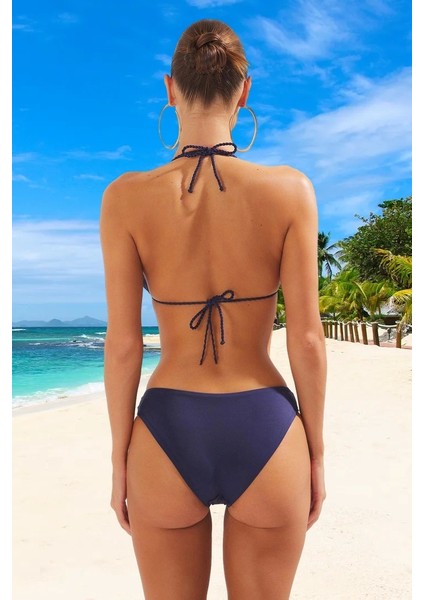 Modern Üçgen Bikini Takımı Yaz Koleksiyonu Şık Detaylı Premium Kalite Esnek Kumaş fiyatları