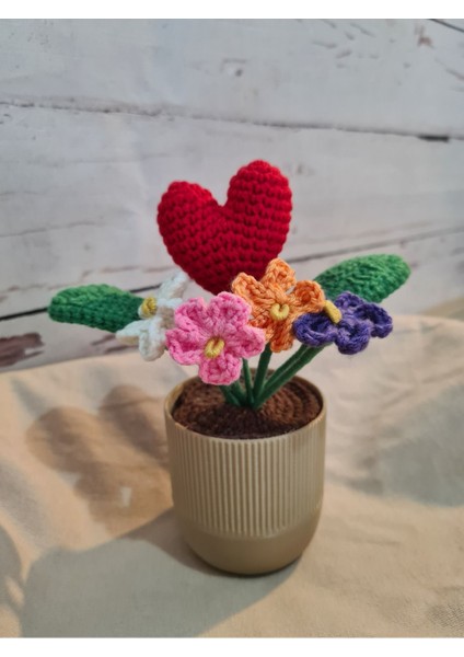 Amigurumi Örgü Saksılı Çiçek Hediyelik 1 Adet