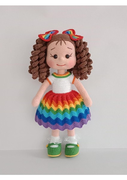 Gökkuşağı Kıvırcık Saçlı Yeşil Ayakkabılı Karnaval Bebek Amigurumi Organik Oyuncak 1 Adet