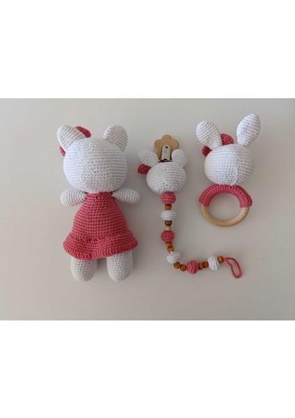 Elite Amigurumi Yenidoğan Pembe Kedi Set, Çıngırak ve Emzik Zinciri 1 Adet