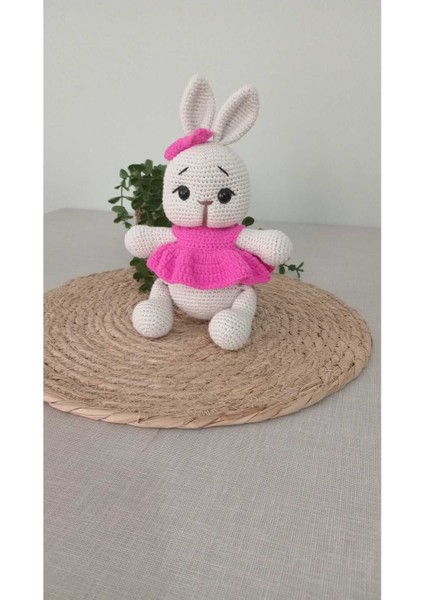 Elite Amigurumi Elbiseli Tombul Tavşan 1 Adet