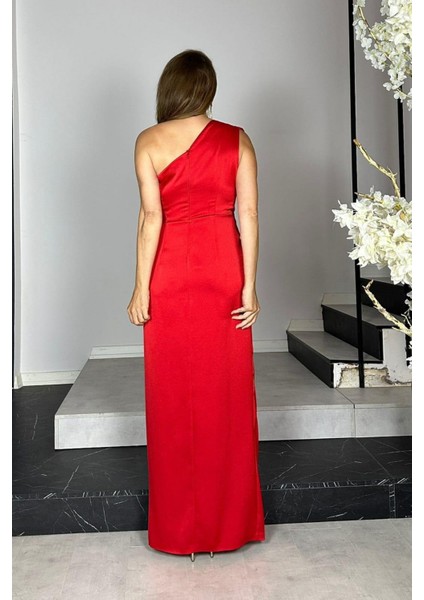 G1442 Tek Omuz Saten Tasarım Elbise Kırmızı modelleri