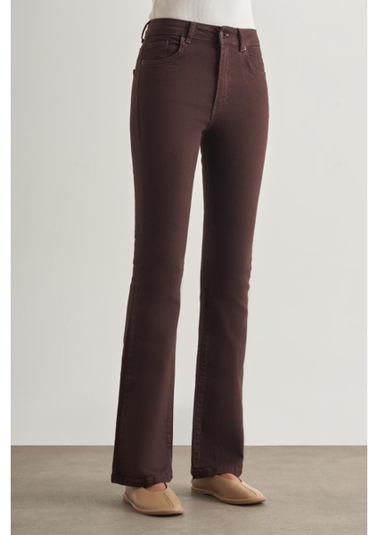 Skinny Fit Flare Paça Kahverengi Denim Pantolon modelleri