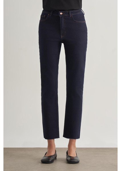 Kesikli Mom Fit Denim Lacivert Pantolon fiyatları