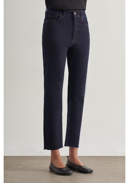 Kesikli Mom Fit Denim Lacivert Pantolon modelleri