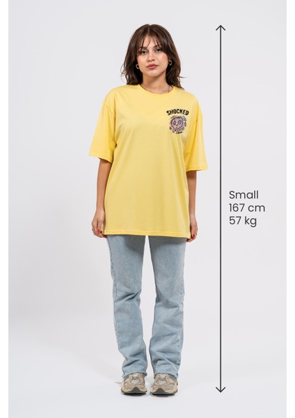 Oversize Göğüste Shocked Baskılı Tshirt modelleri