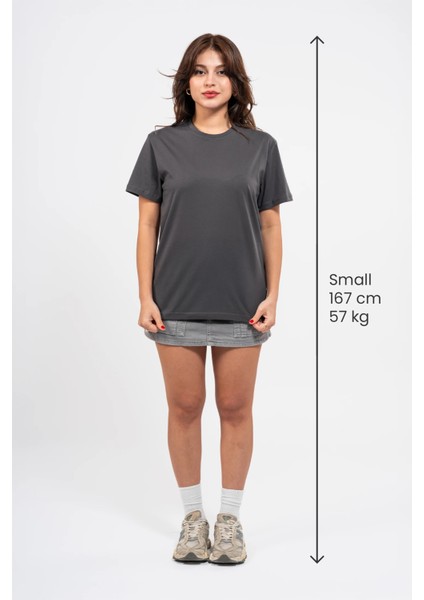 Regular Sırtta Scary Baskılı Tshirt