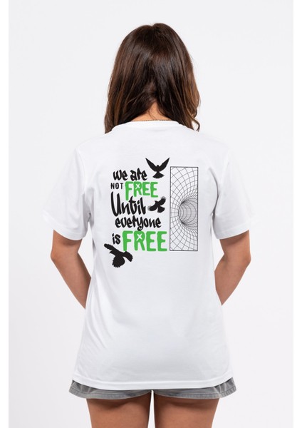 Regular Sırtta Not Free Baskılı Tshirt