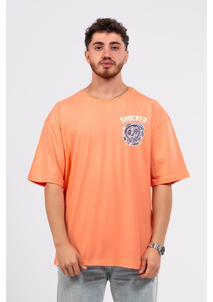 Oversize Göğüste Shocked Baskılı Tshirt fiyatları