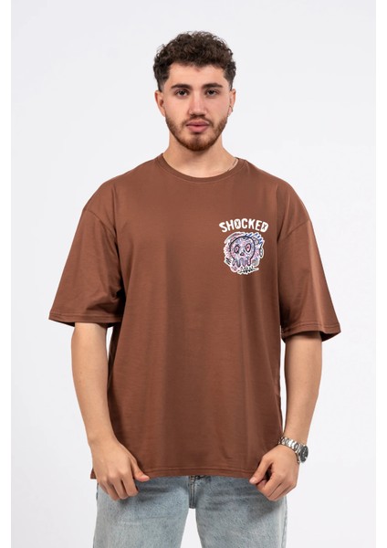 Oversize Göğüste Shocked Baskılı Tshirt fiyatları