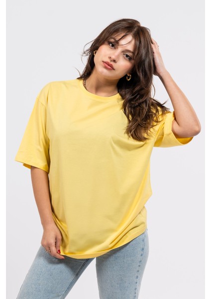 Oversize Sırtta Shocked Baskılı Tshirt modelleri