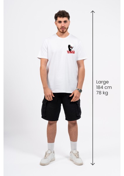 Regular Göğüste Scary Baskılı Tshirt fırsatları